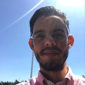 Meet your Posher, Yunior lorenzo